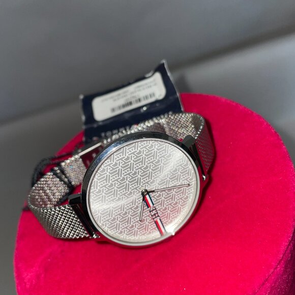 Tommy Hilfiger Bracelet Watch 38mm - Picture 2 of 5